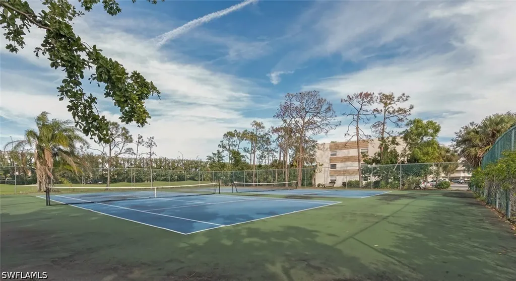 499 Forest Lakes Boulevard Naples FL 34105