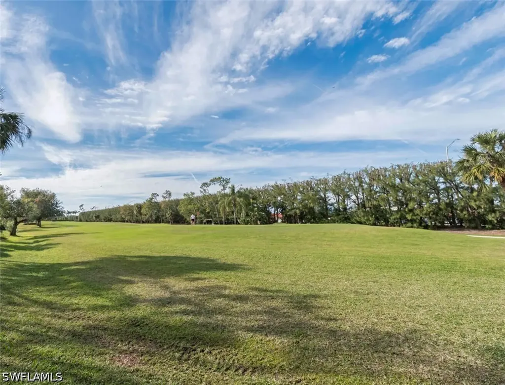 499 Forest Lakes Boulevard Naples FL 34105