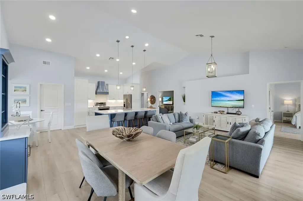 25061 Bay Cedar Drive Bonita Springs FL 34134