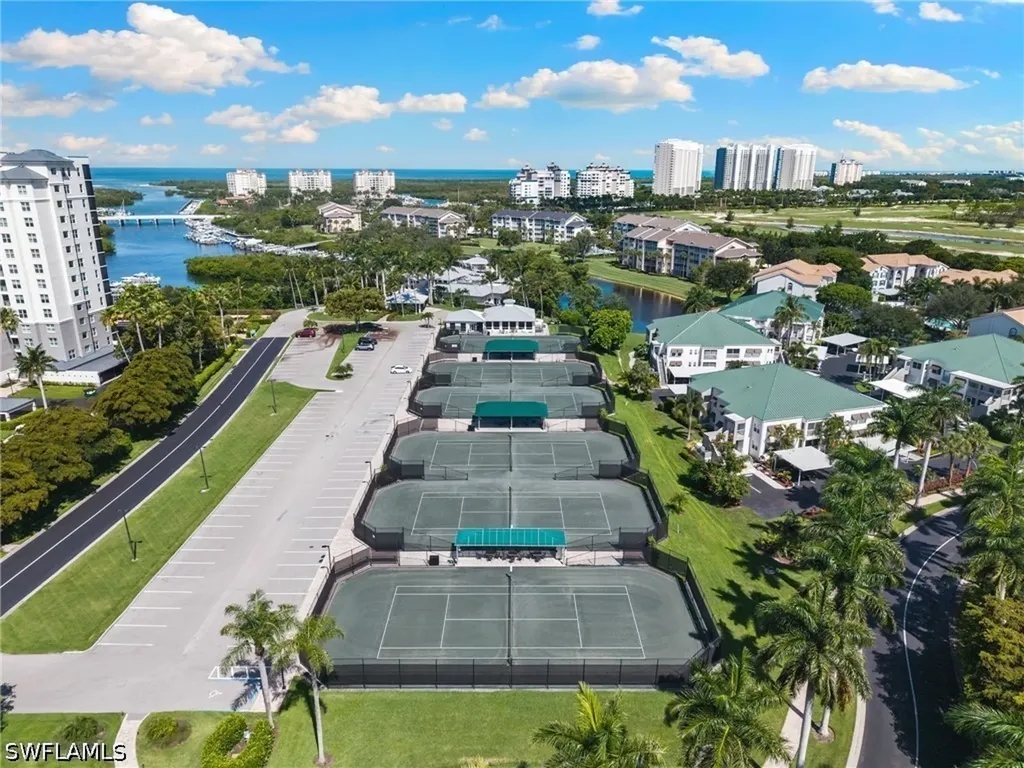 420 Cove Tower Drive Naples FL 34110