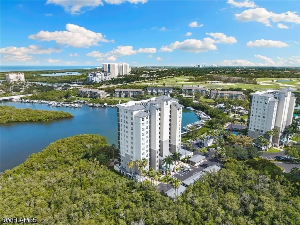 420 Cove Tower Drive Naples FL 34110