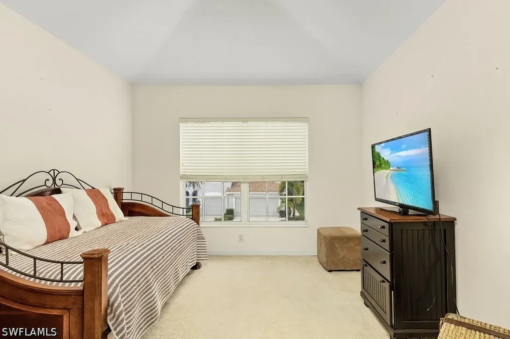 8381 Village Edge Circle Fort Myers FL 33919