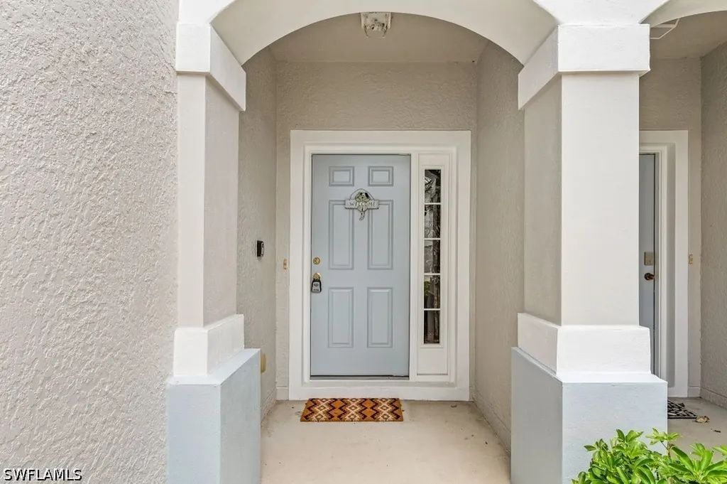 8381 Village Edge Circle Fort Myers FL 33919