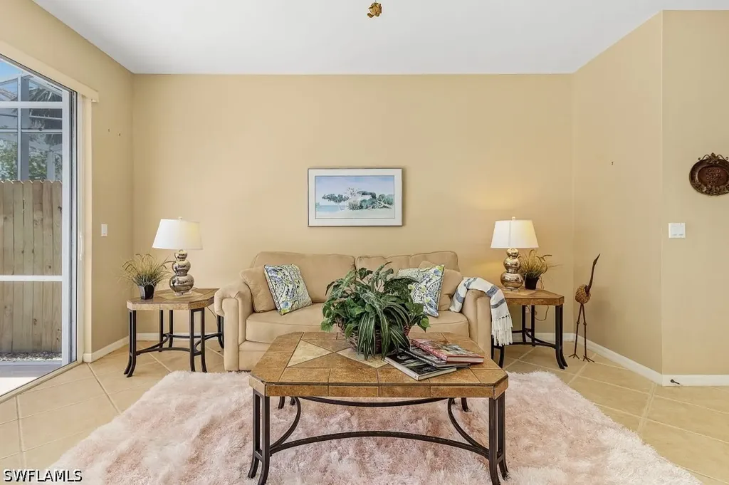 8381 Village Edge Circle Fort Myers FL 33919