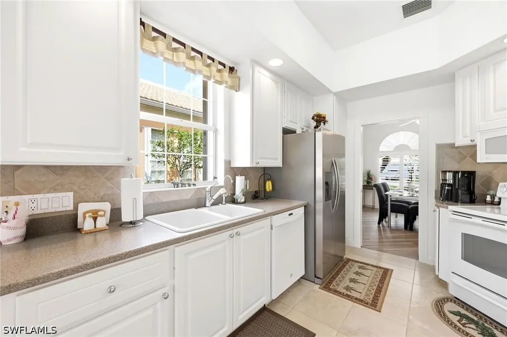 7758 Tommasi Court Naples FL 34114
