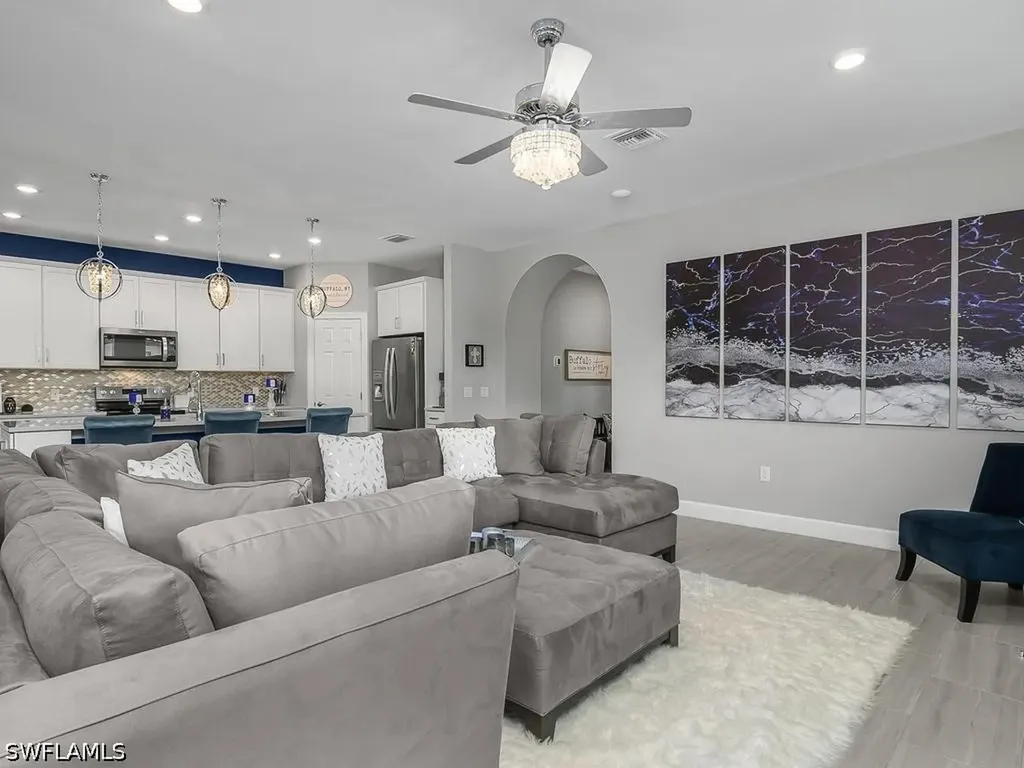 17581 Ashcomb Way Estero FL 33928