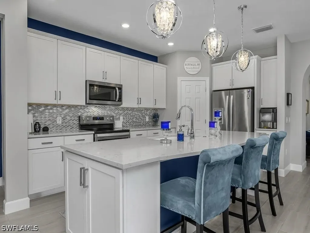 17581 Ashcomb Way Estero FL 33928
