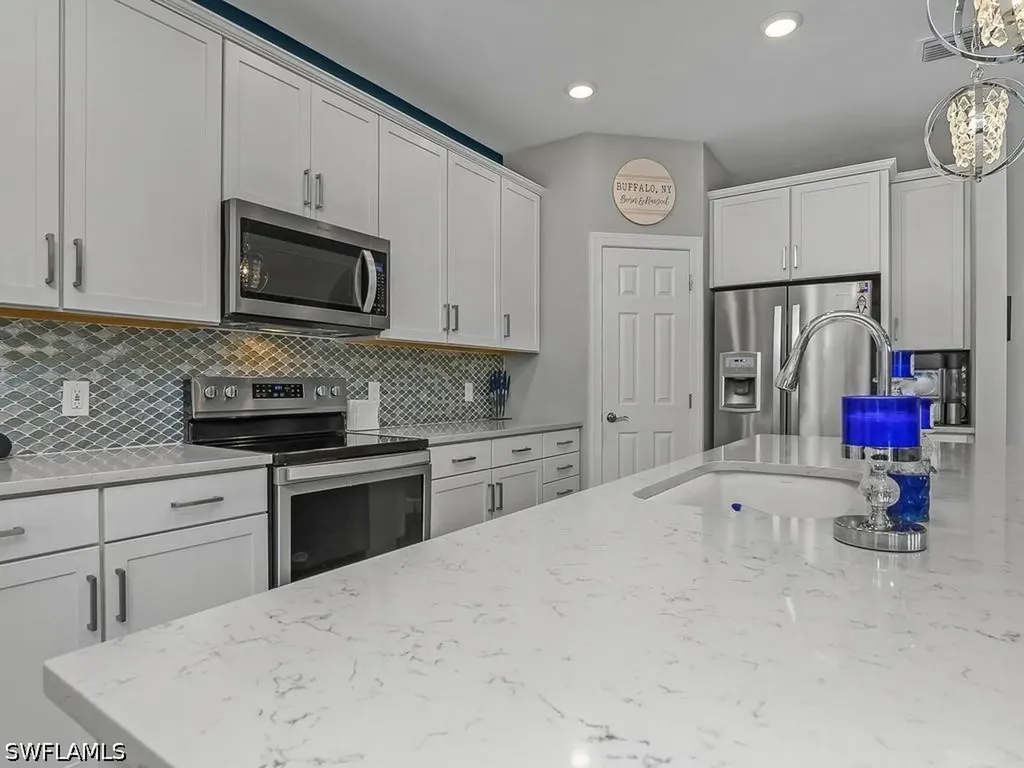 17581 Ashcomb Way Estero FL 33928
