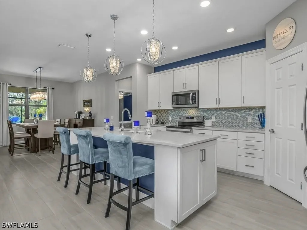 17581 Ashcomb Way Estero FL 33928