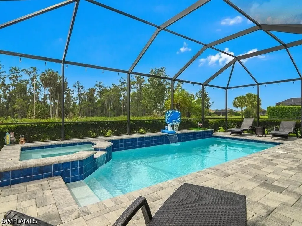 17581 Ashcomb Way Estero FL 33928