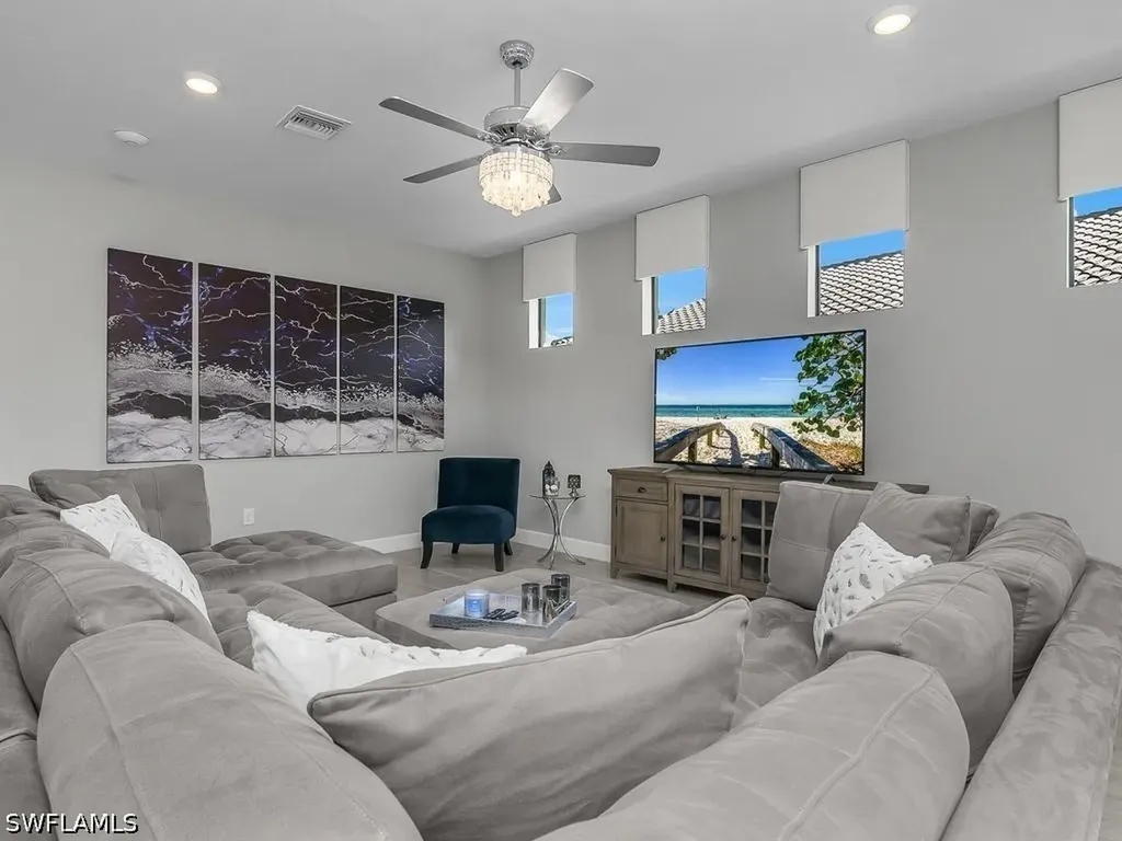 17581 Ashcomb Way Estero FL 33928