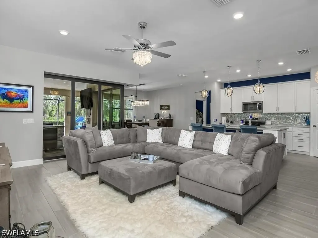 17581 Ashcomb Way Estero FL 33928