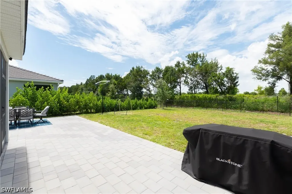 2639 Scarlet Way Naples FL 34120