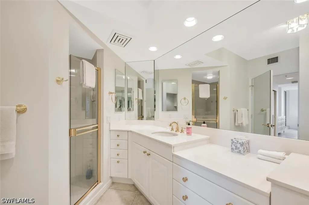 7225 Pelican Bay Boulevard Naples FL 34108