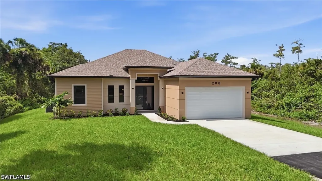 208 45th Avenue NE Naples FL 34120