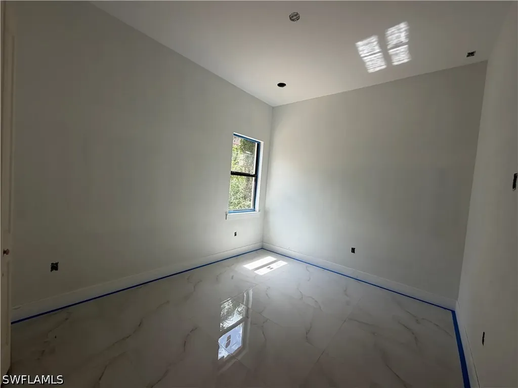 208 45th Avenue NE Naples FL 34120
