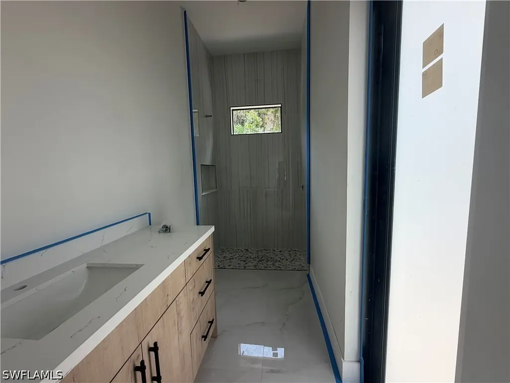 208 45th Avenue NE Naples FL 34120