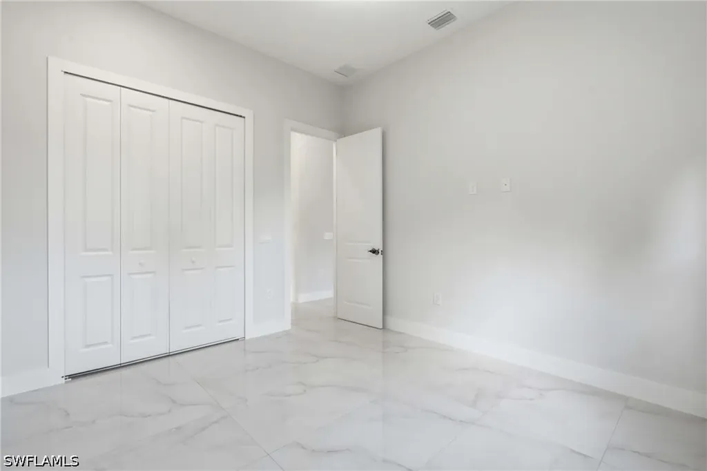 208 45th Avenue NE Naples FL 34120