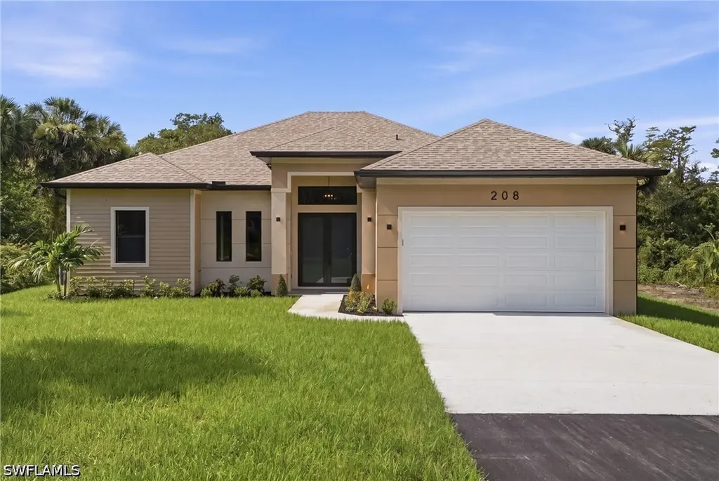 208 45th Avenue NE Naples FL 34120