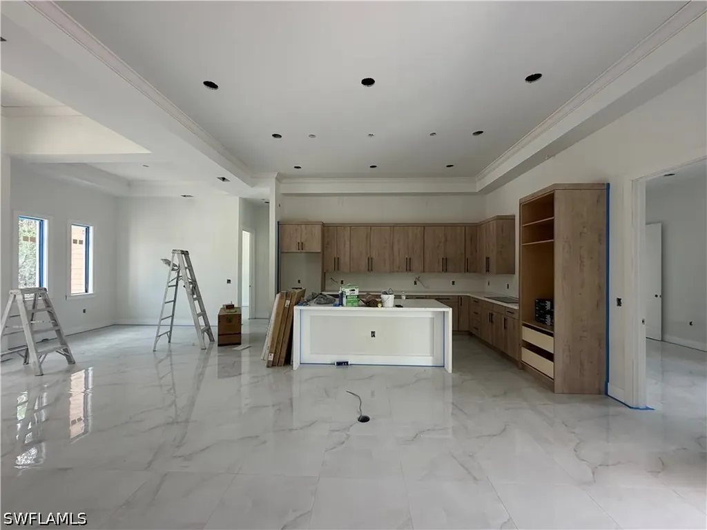 208 45th Avenue NE Naples FL 34120