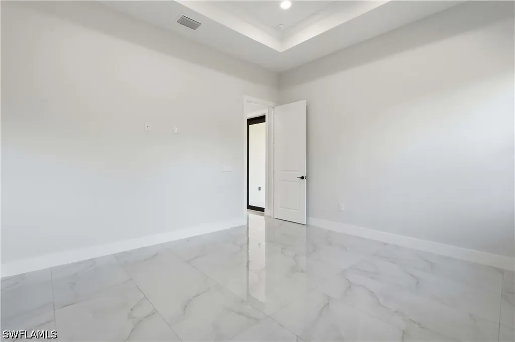 208 45th Avenue NE Naples FL 34120