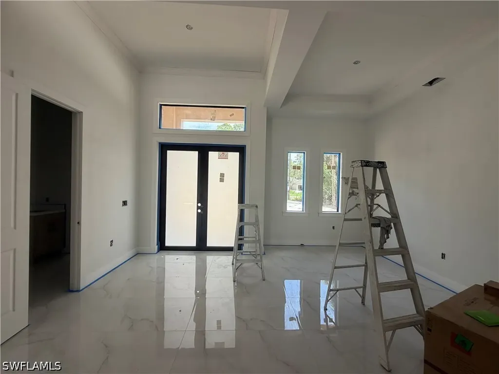 208 45th Avenue NE Naples FL 34120