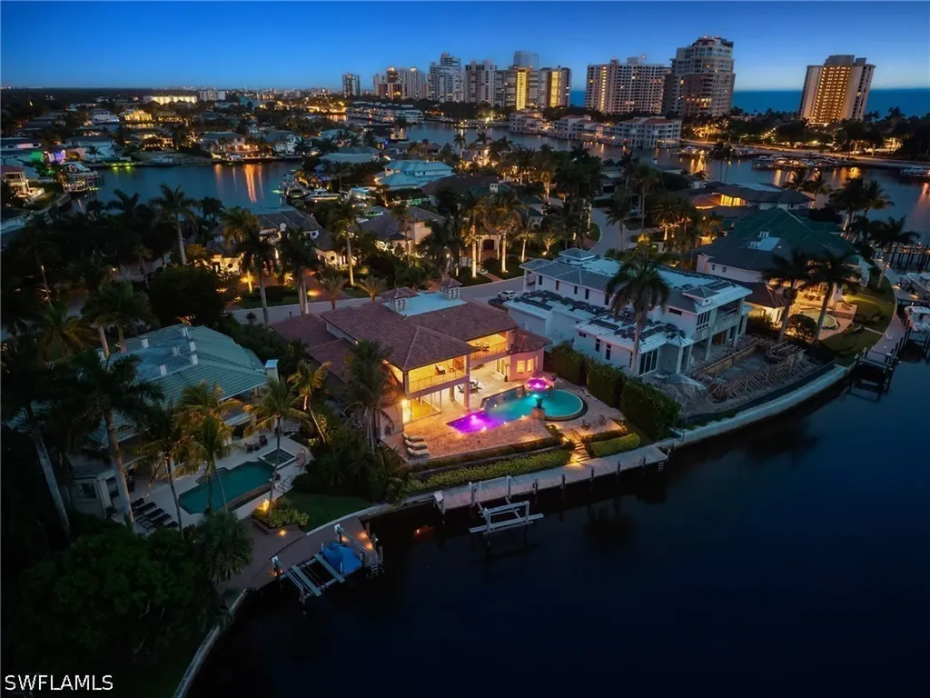 345 Devils Bight Naples FL 34103