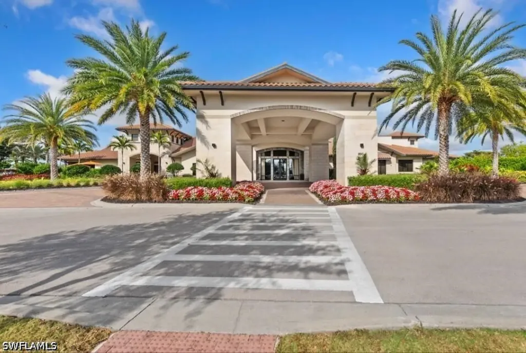 9394 Pocida Court Naples FL 34119