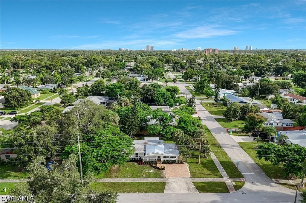 1755 Oakley Avenue Fort Myers FL 33901