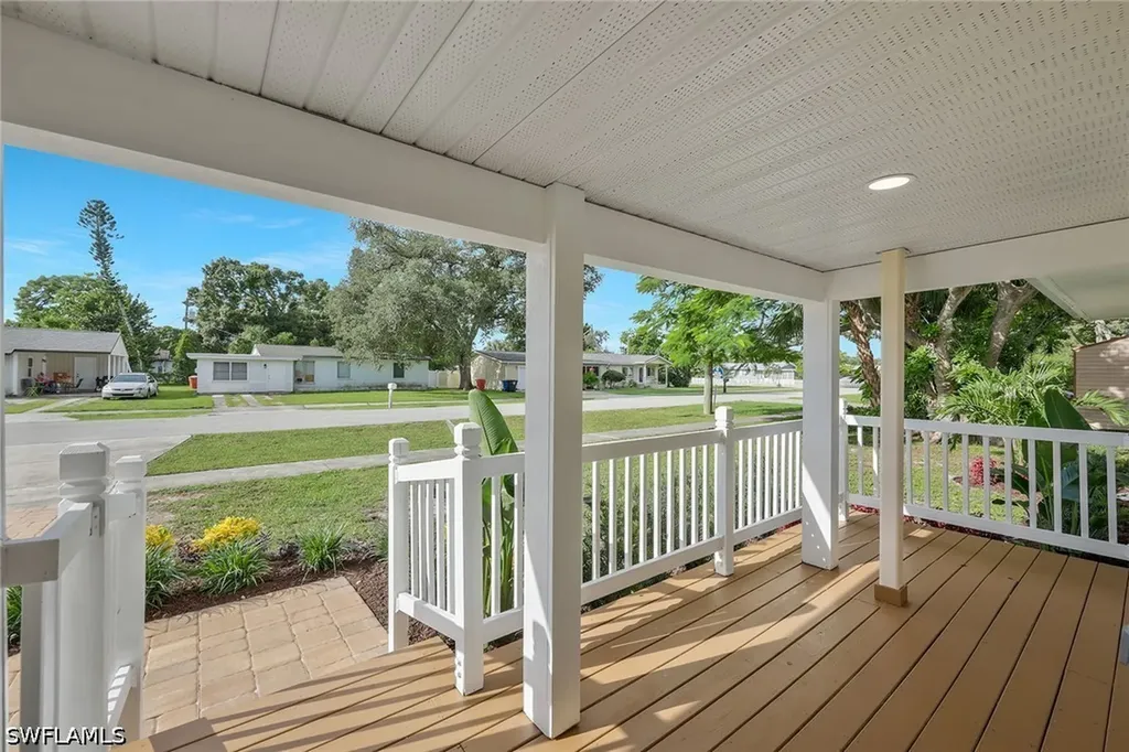 1755 Oakley Avenue Fort Myers FL 33901