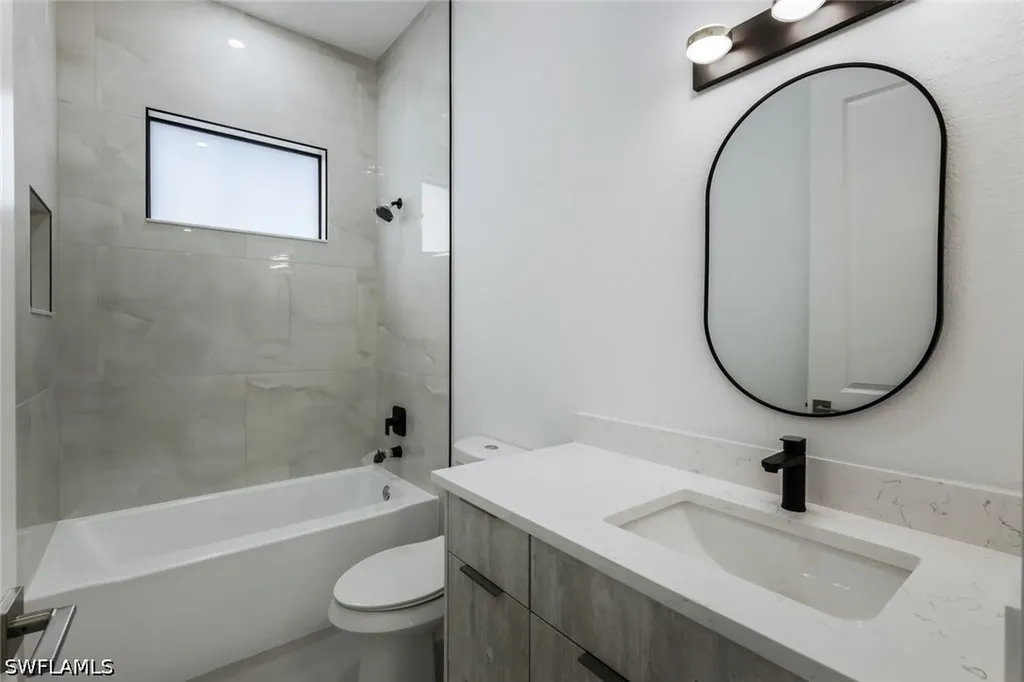 2806 Golden Gate Boulevard W Naples FL 34120