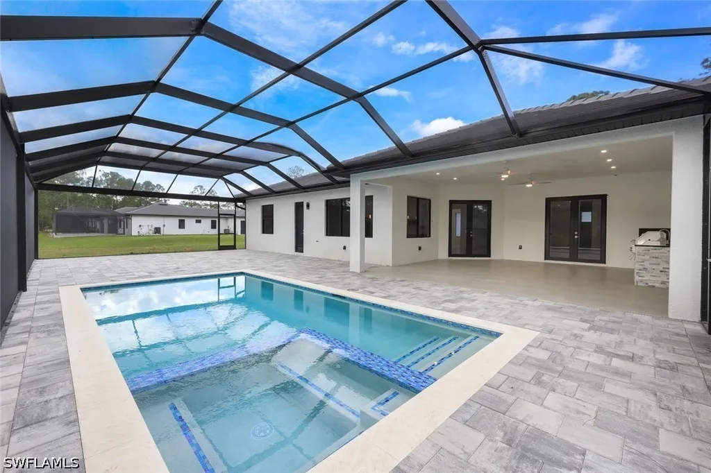 2806 Golden Gate Boulevard W Naples FL 34120