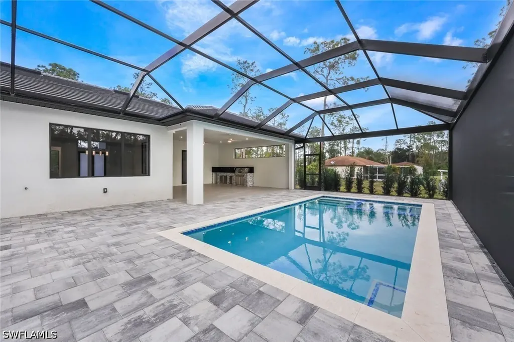 2806 Golden Gate Boulevard W Naples FL 34120