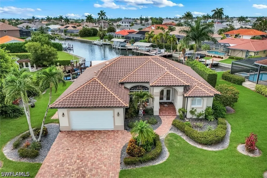 1771 Hummingbird Court Marco Island FL 34145