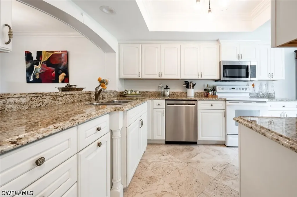 1080 6th Street S Naples FL 34102