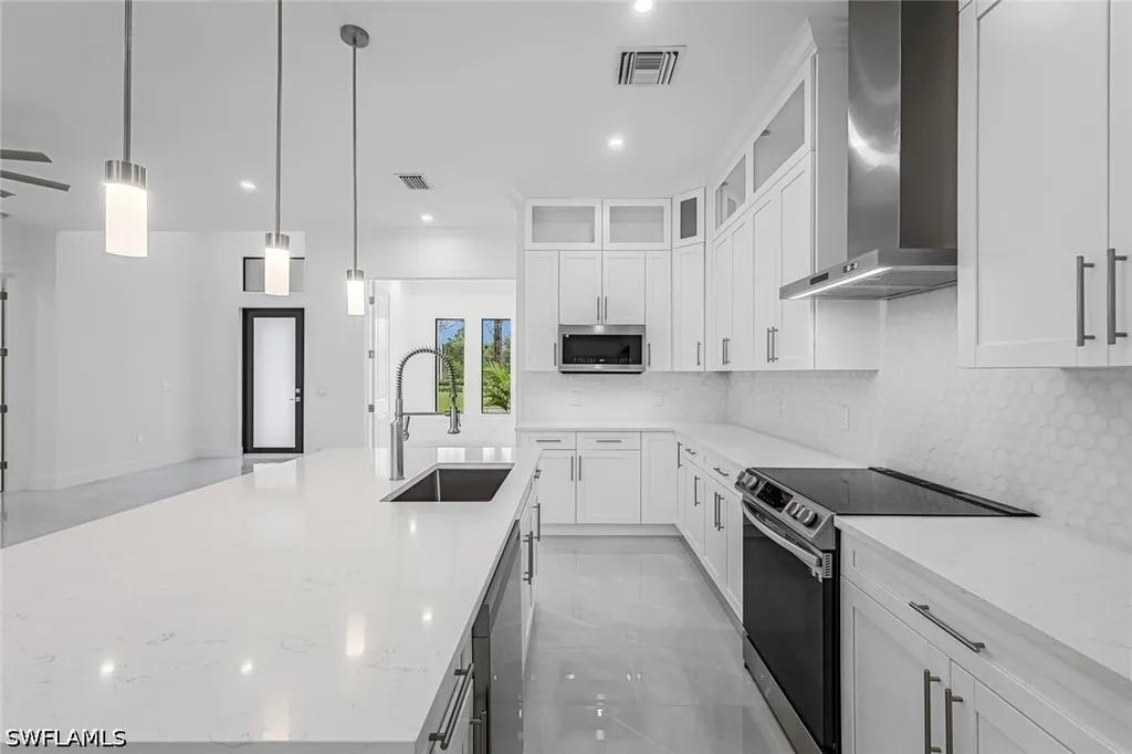 2840 Golden Gate Boulevard W Naples FL 34120