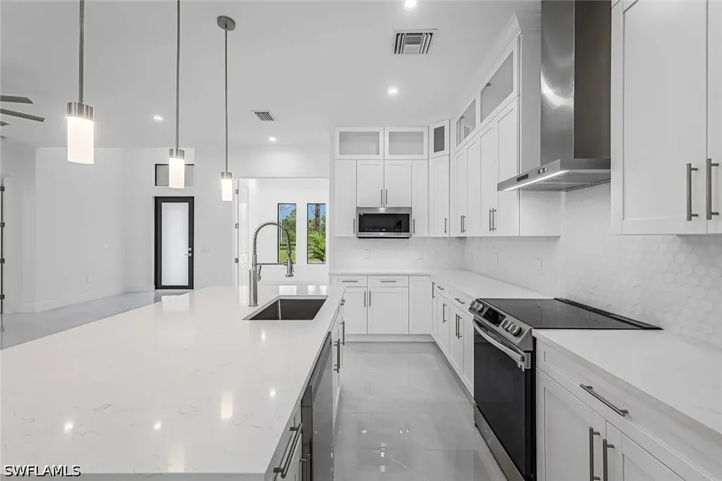 2840 Golden Gate Boulevard W Naples FL 34120