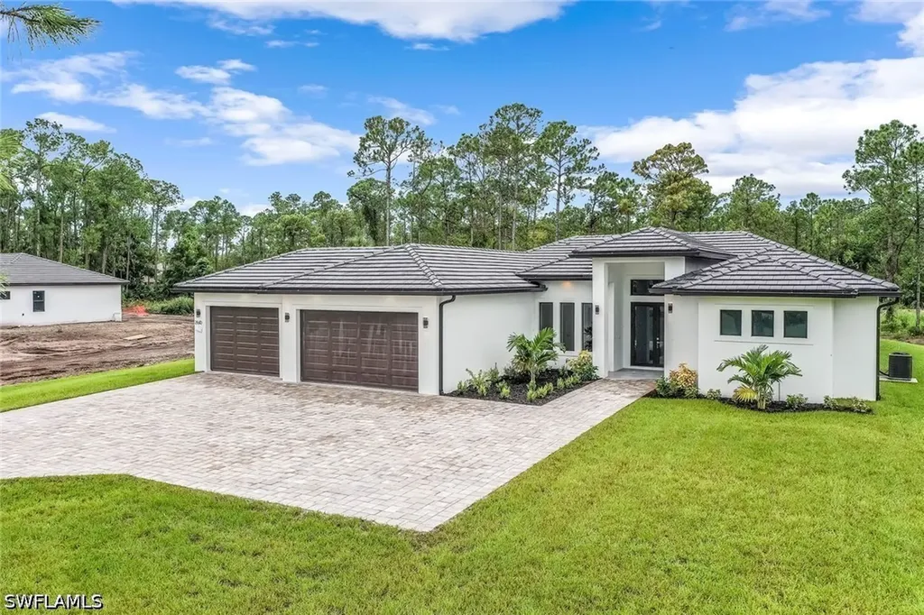 2840 Golden Gate Boulevard W Naples FL 34120