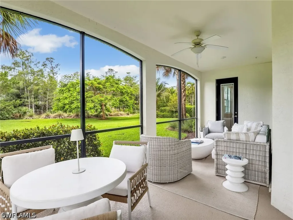 16356 Viansa Way Naples FL 34110