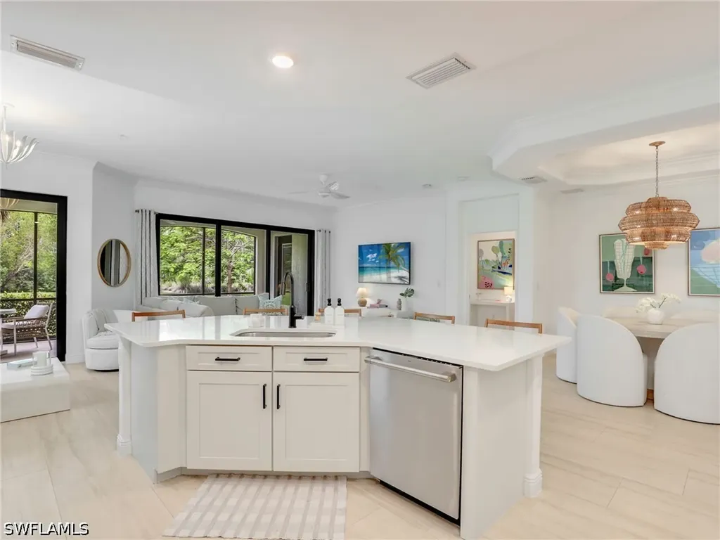 16356 Viansa Way Naples FL 34110