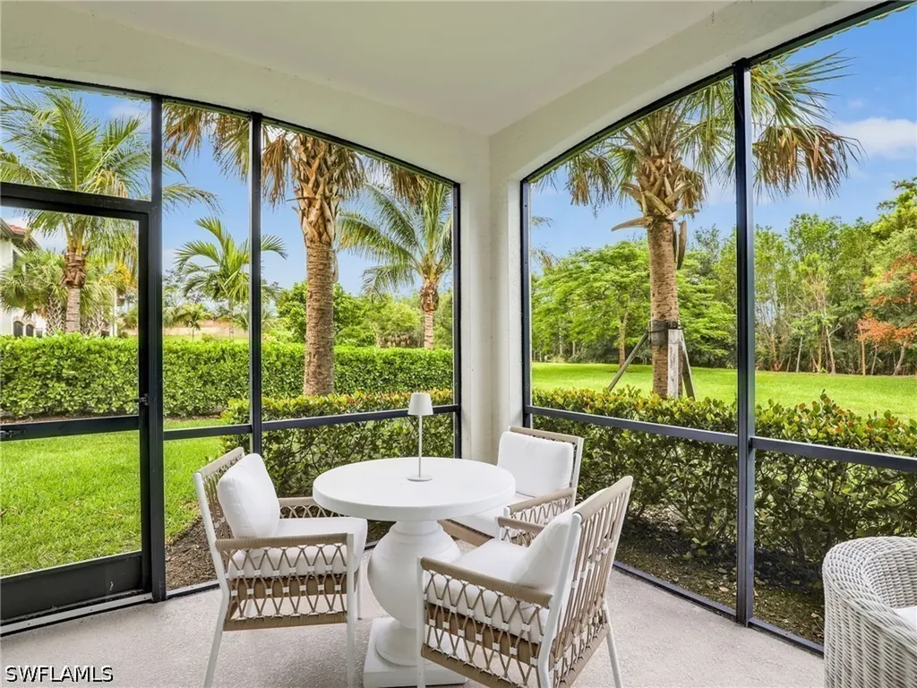 16356 Viansa Way Naples FL 34110