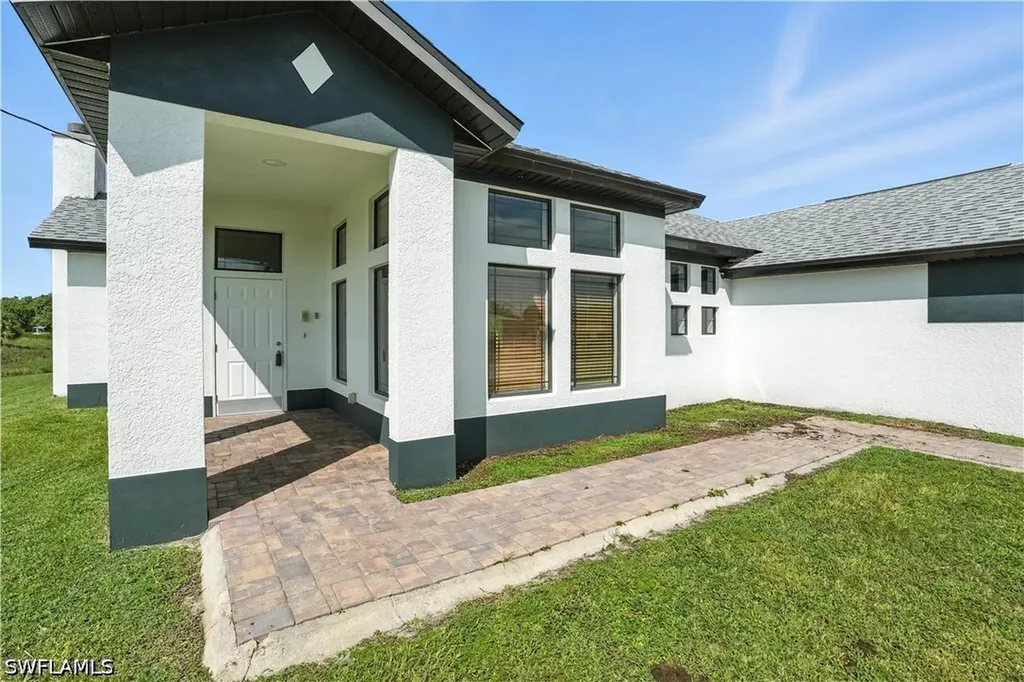 3933 18th Street W Lehigh Acres FL 33971