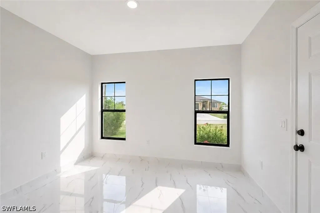 3505 NW 44th Place Cape Coral FL 33993