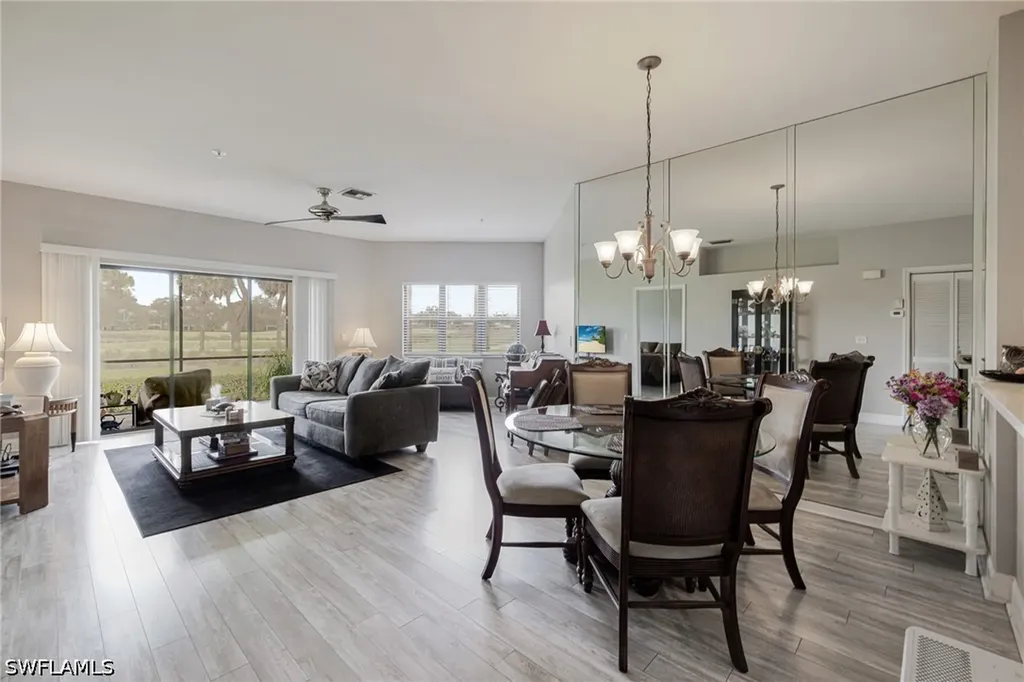 200 Vintage Circle Naples FL 34119