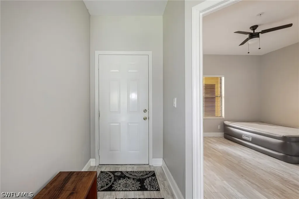 200 Vintage Circle Naples FL 34119