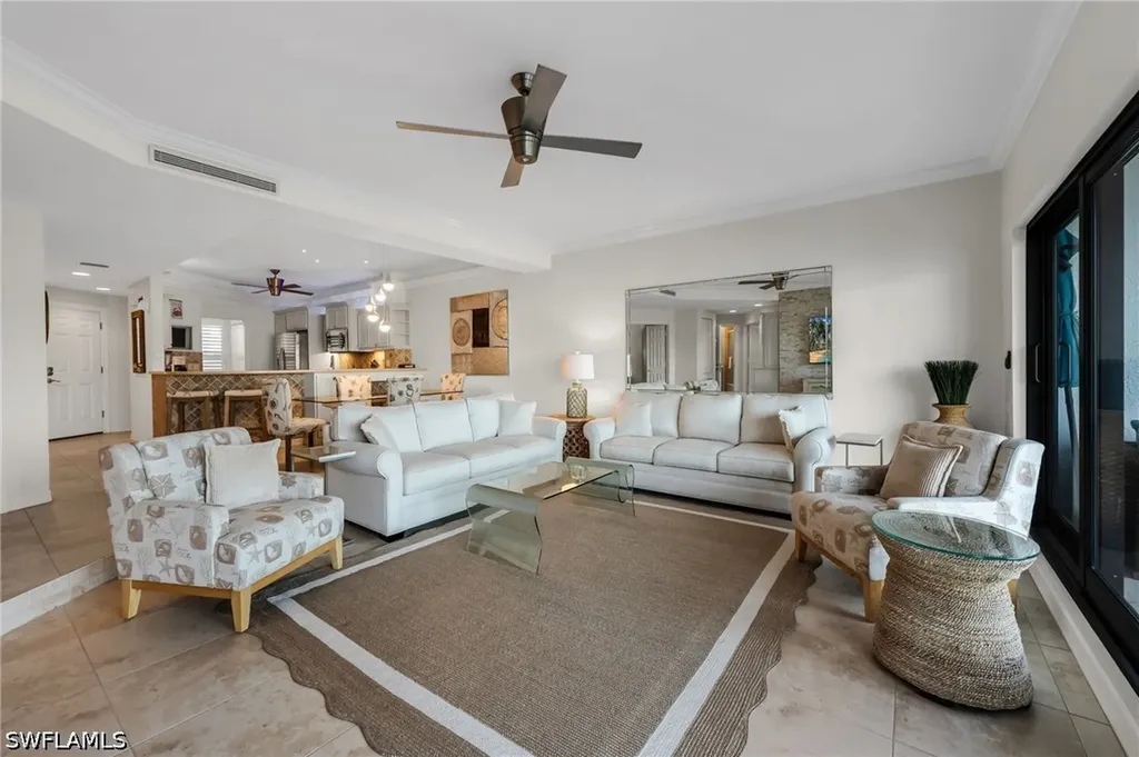 504 La Peninsula Boulevard Naples FL 34113