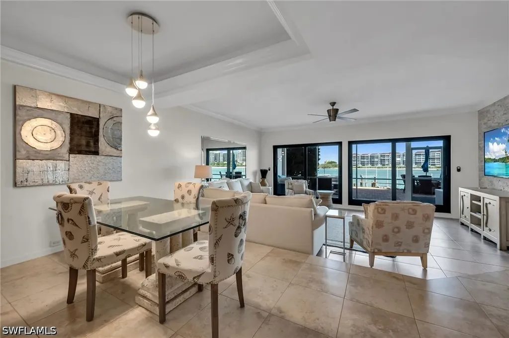 504 La Peninsula Boulevard Naples FL 34113