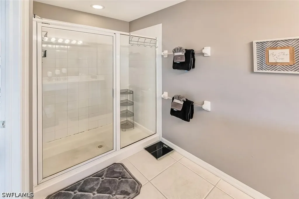 1080 Hampton Circle Naples FL 34105