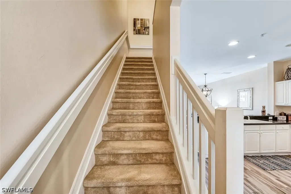 1080 Hampton Circle Naples FL 34105