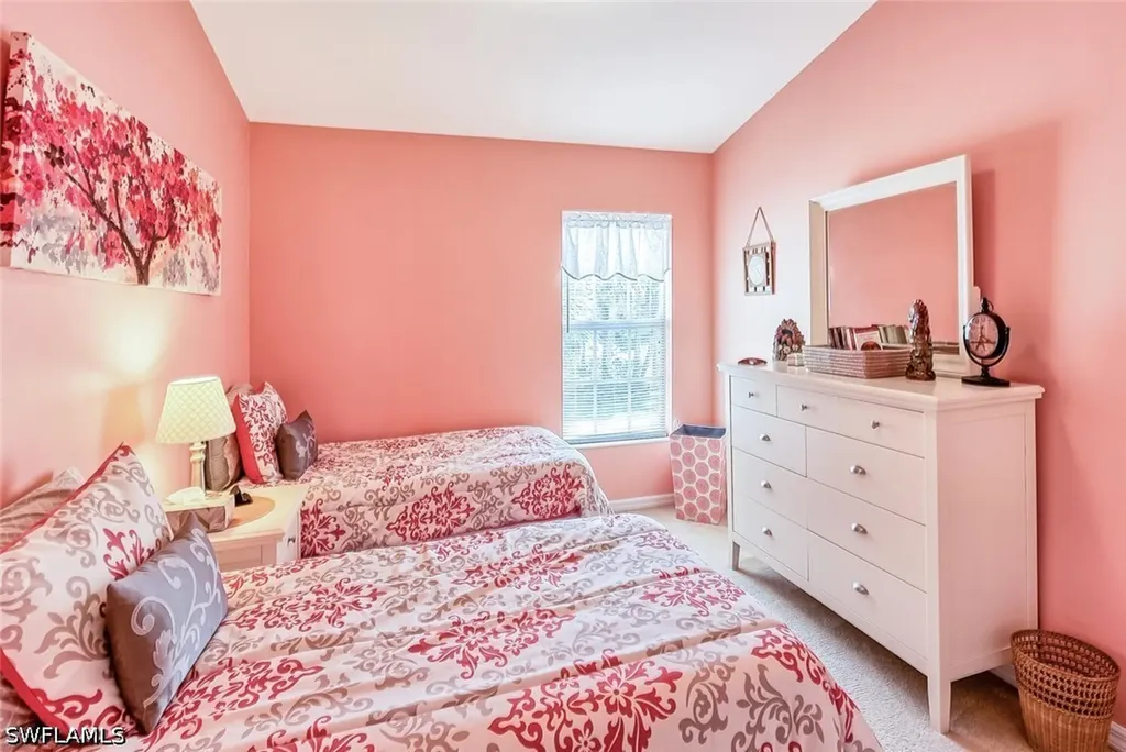 1080 Hampton Circle Naples FL 34105